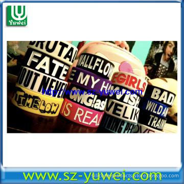 Promotional Silicone Wristbands with Customized Logo, Size and Color